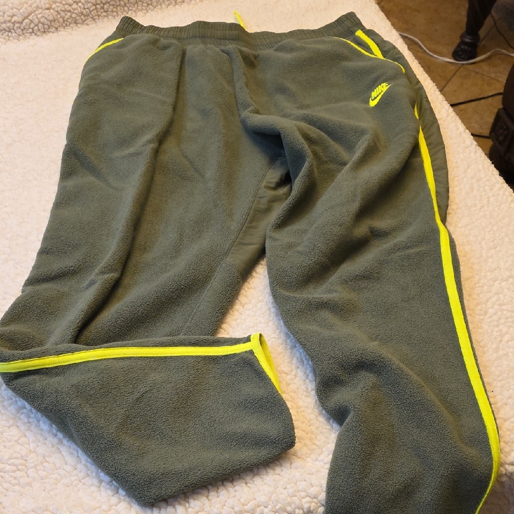 Nike Olive Fleece Sweatpants with Neon Yellow Trim